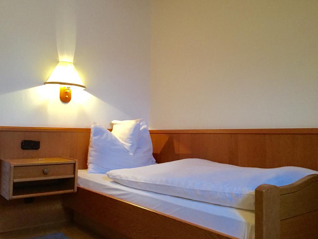 Fogado Az Oreg Preshez Hotell Mór Exteriör bild