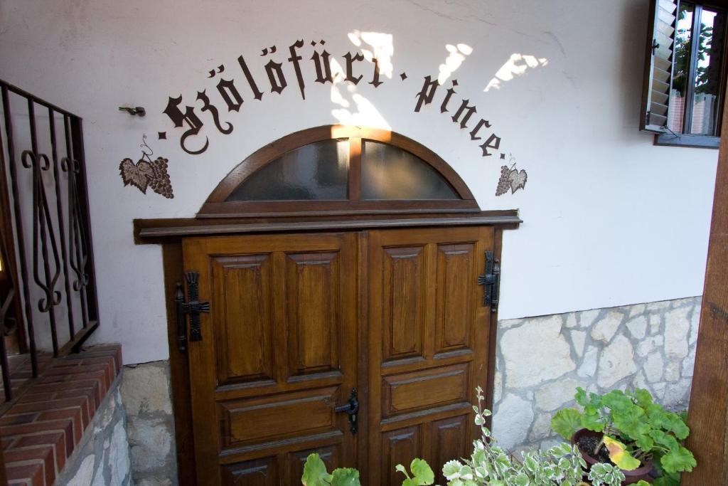 Fogado Az Oreg Preshez Hotell Mór Exteriör bild